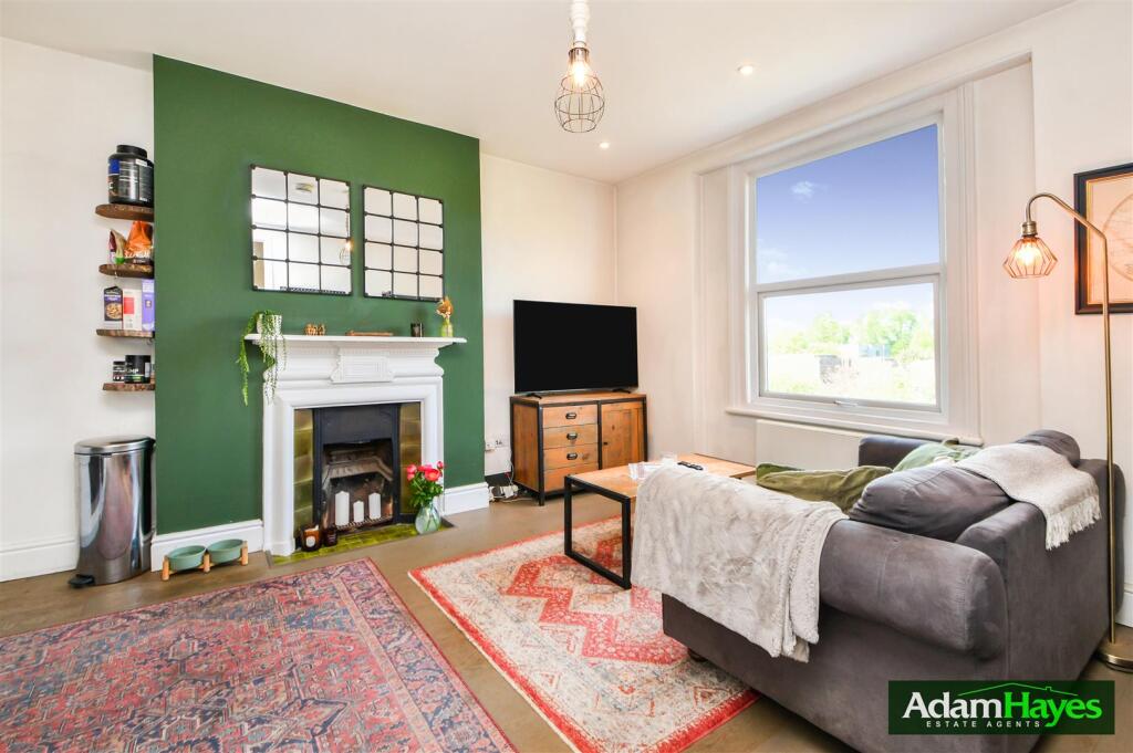 Main image of property: Woodside Park Road, North Finchley, N12