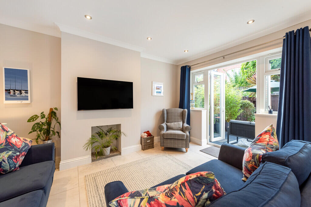 House in Portsmouth - View 5