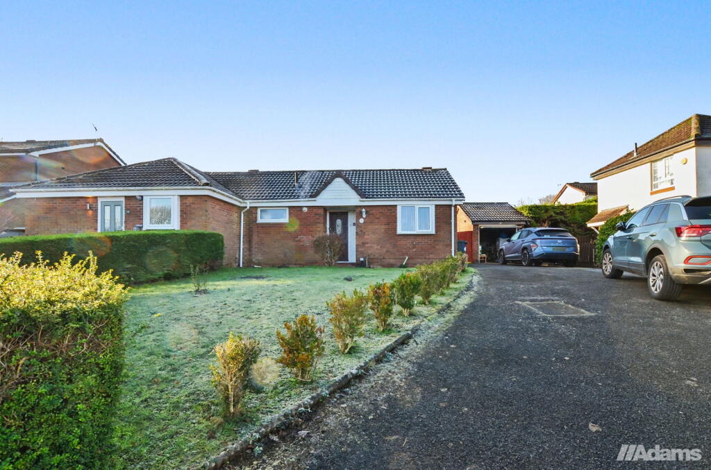 Main image of property: Barington Drive, Murdishaw, Runcorn, WA7 6HH