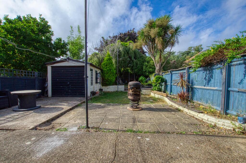 House in Southampton - View 4