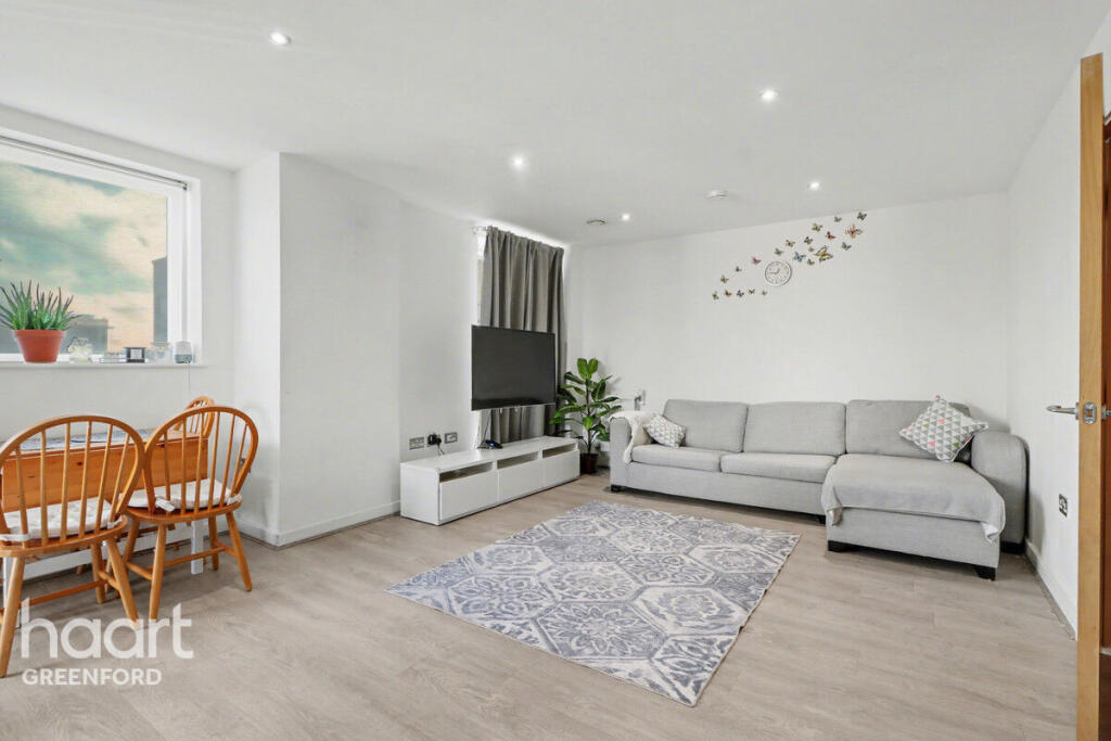 Main image of property: Osborne Road, London