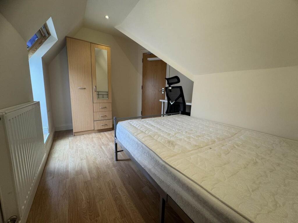 Main image of property: Richmond Road, Roath, Cardiff