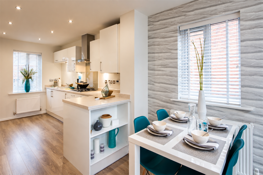 House in Luton - View 3