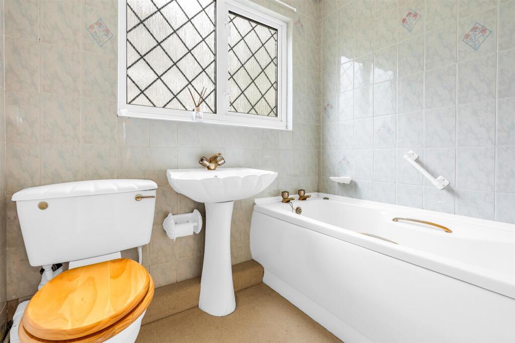 Additional image 20 of Firs Walk, Tewin