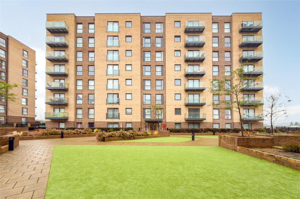 Main image of property: Ellesmere Court, Stirling Drive, Luton, Bedfordshire, LU2