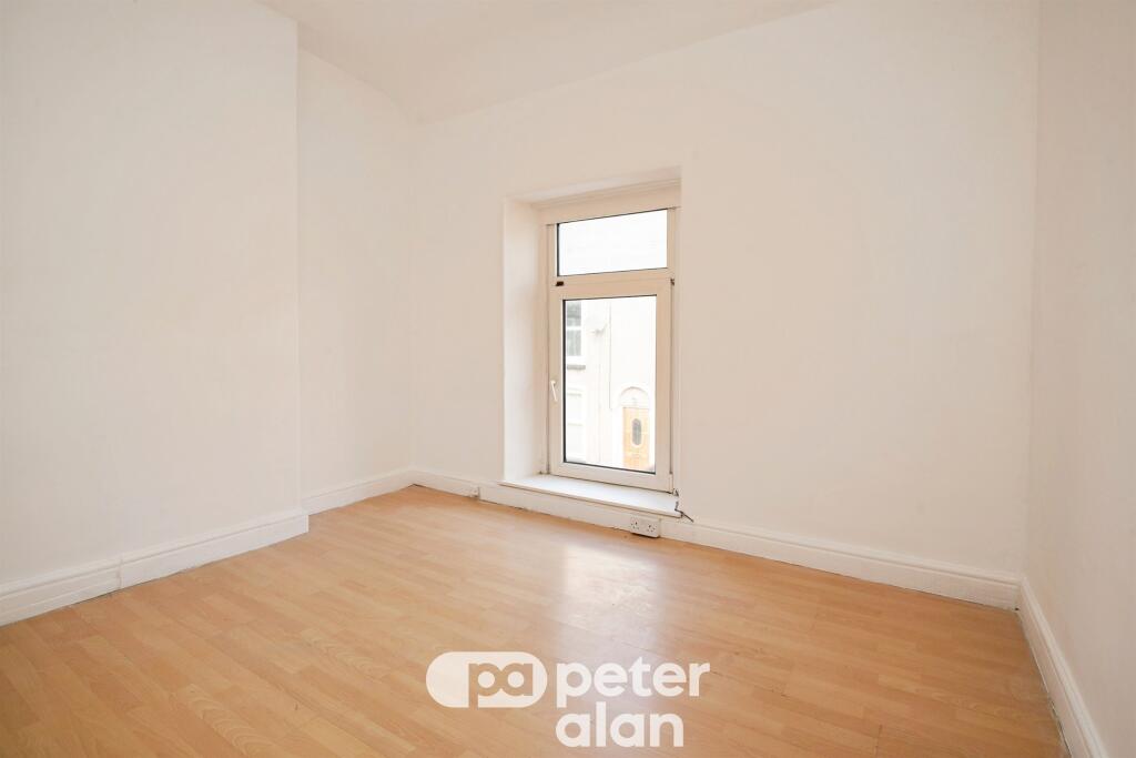 House in Newport, Pontymoile - View 3