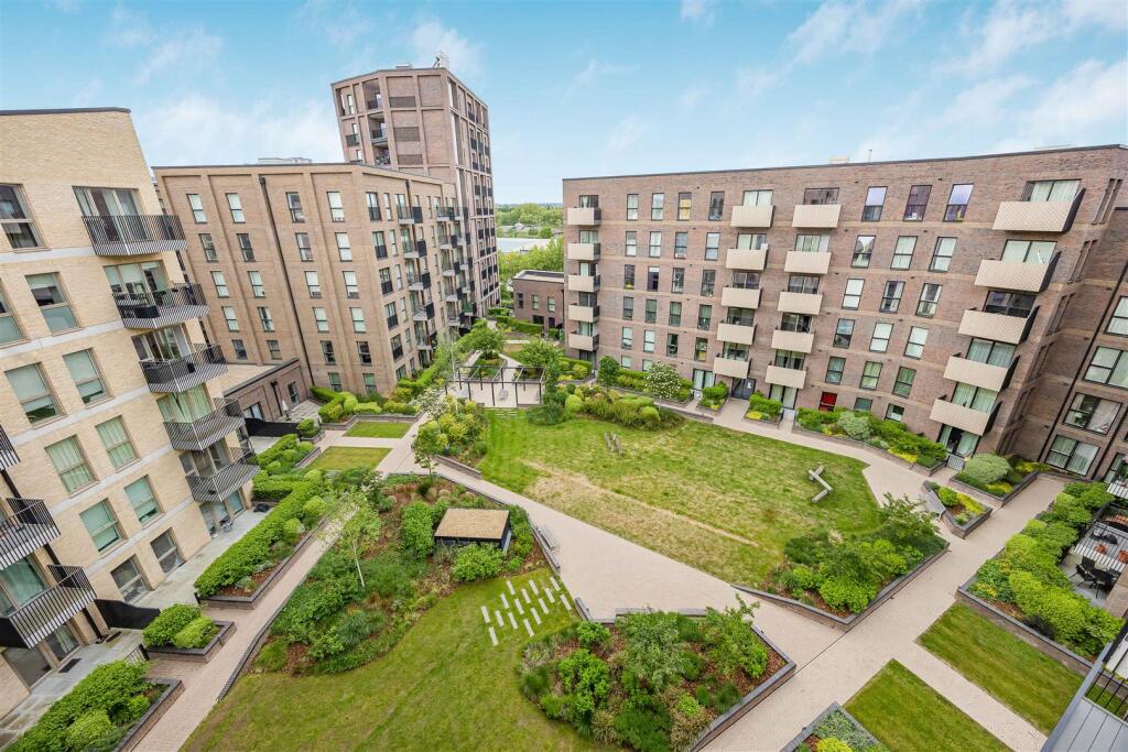 Main image of property: Carraway Street, Reading