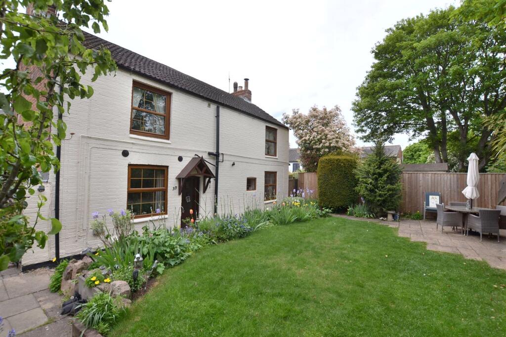 Main image of property: 'Rose Cottage' South Street, Barrow Upon Soar, LE12 8LY