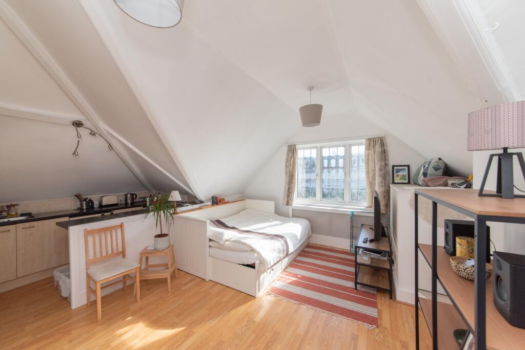 Main image of property: Great North Road, Highgate, N6