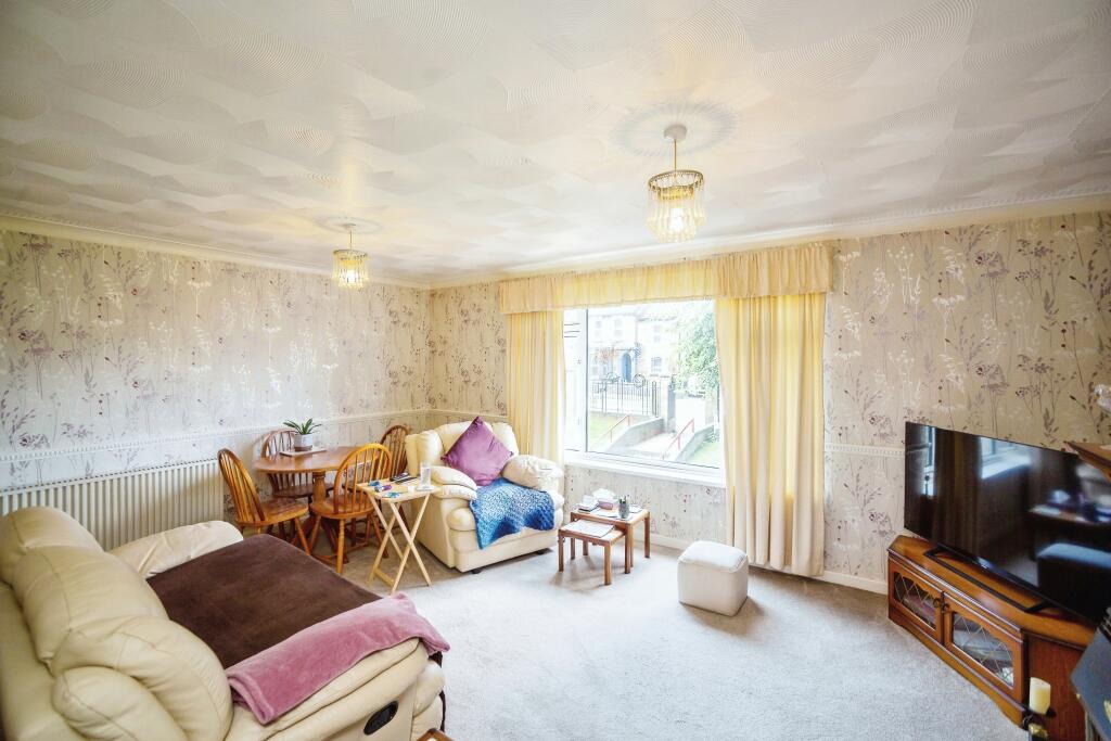 Main image of property: Park Place, Gravesend, DA12