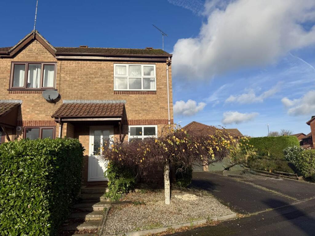 Main image of property: Larkspur Close , Thornbury, Bristol