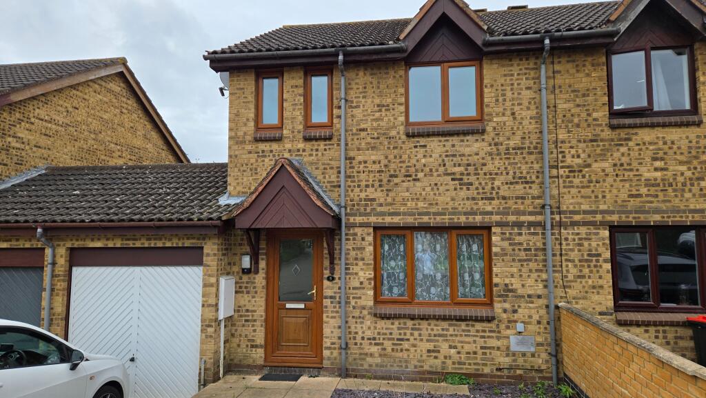 Main image of property: Westwood Close, Great Holm, Milton Keynes, MK8