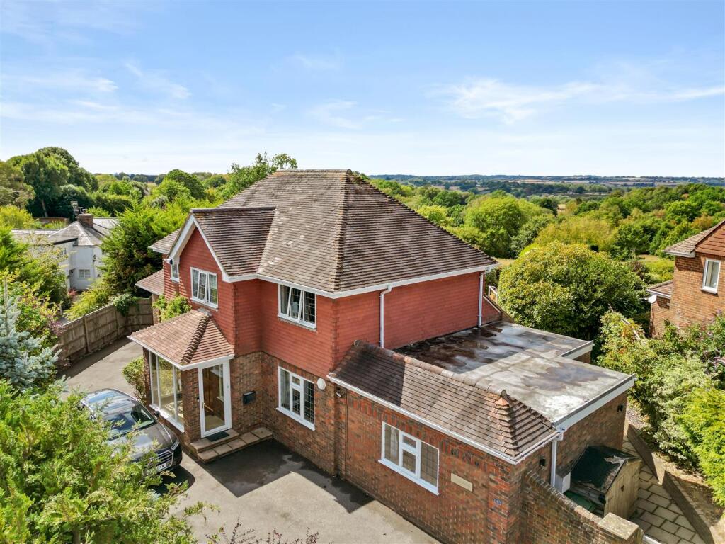 House in Rother, Ticehurst - View 2