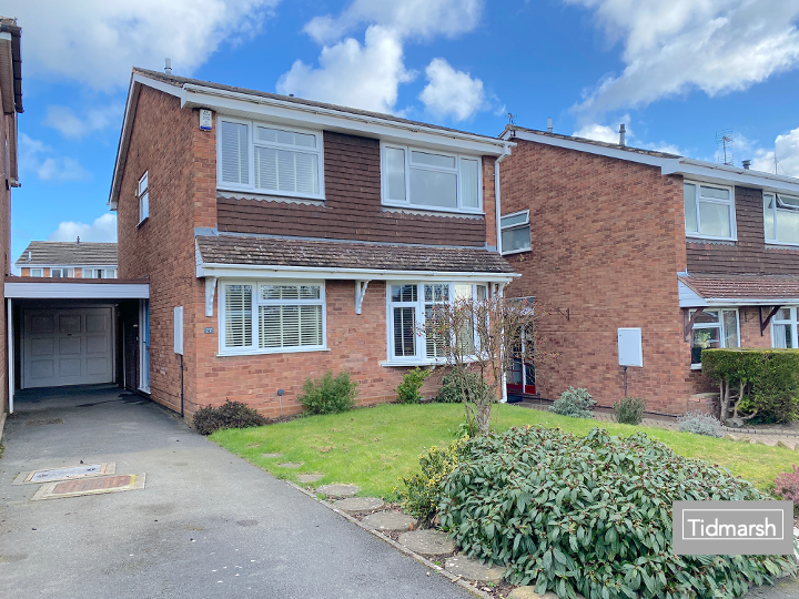 Main image of property: 27 Belvide Gardens, Codsall WV8 1AN
