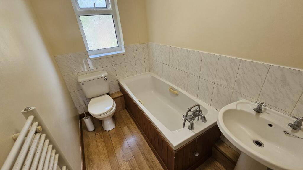Apartment in Sheffield - More