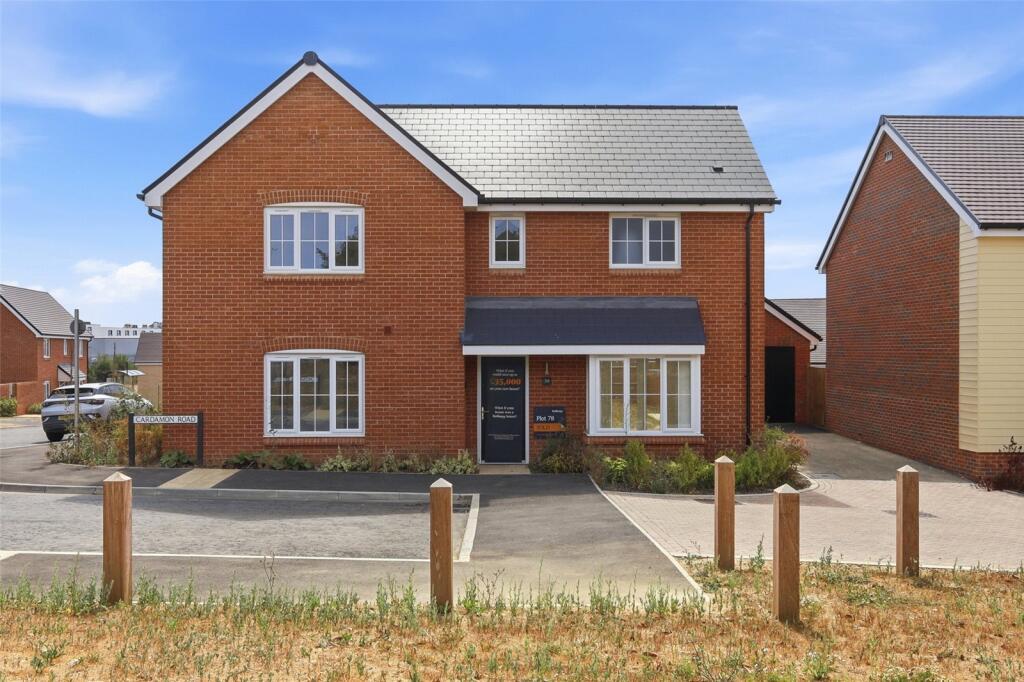 Main image of property: Cardamon Road, Saffron Walden, Essex, CB11