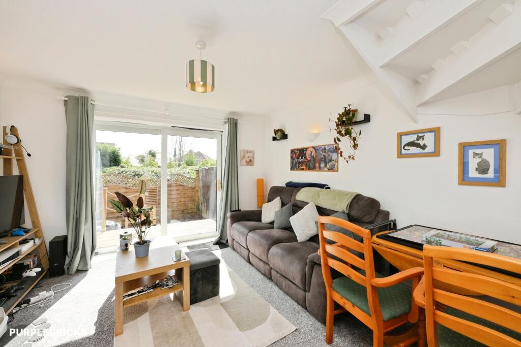 House in Portsmouth - View 4