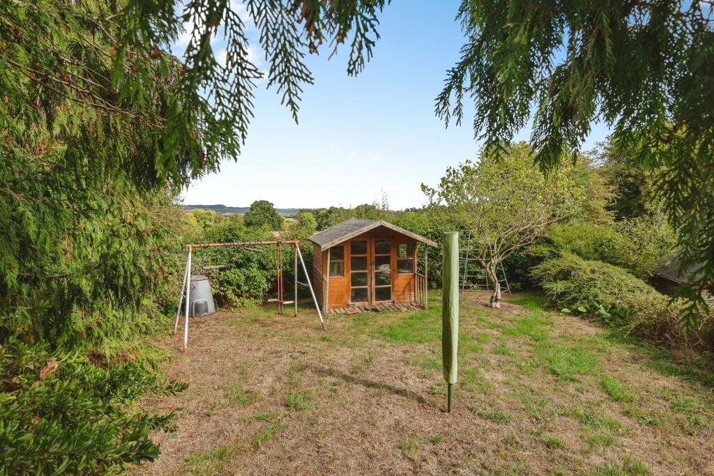 House in Taunton - View 3