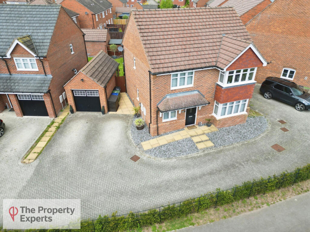 Main image of property: Teasdale Place, Warwick, CV34