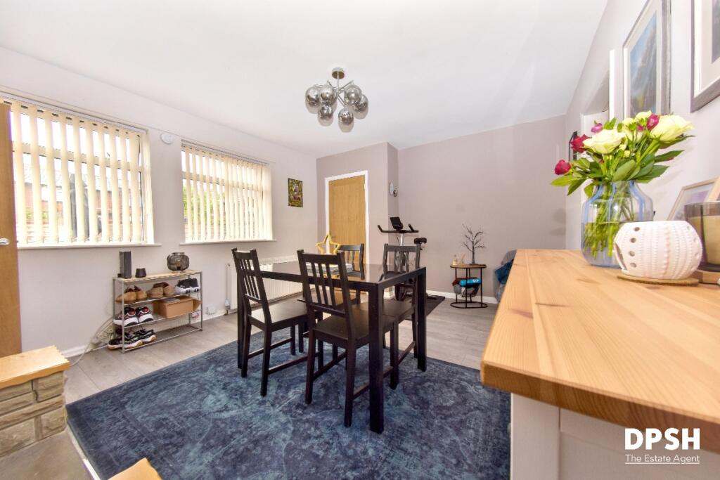 House in Leeds, Morley - View 3