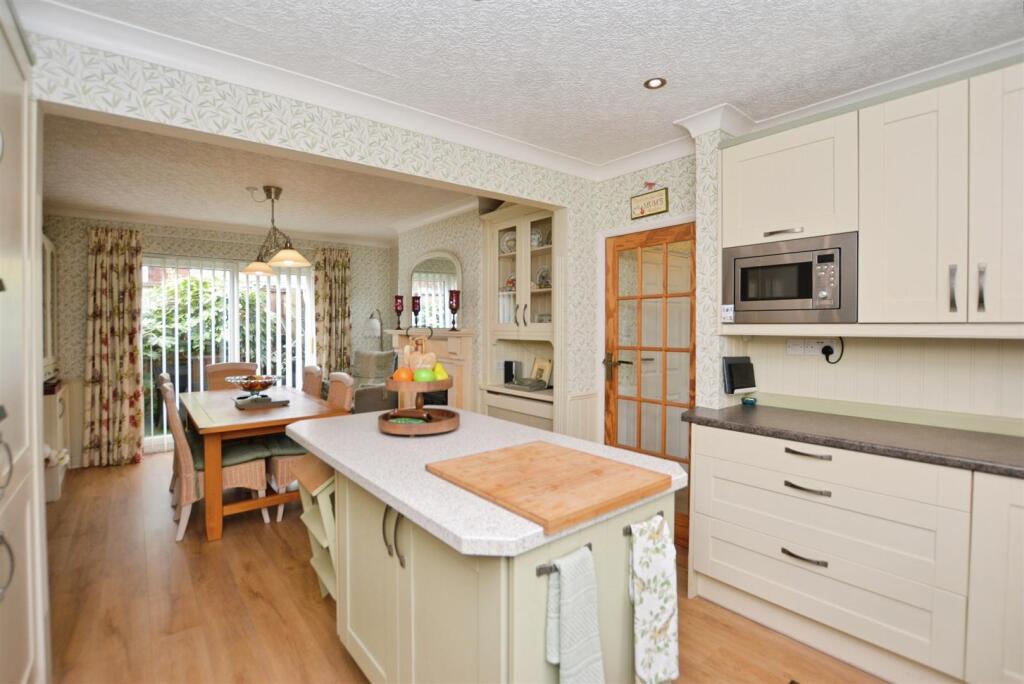 Clarendon Road, Scunthorpe photo 3
