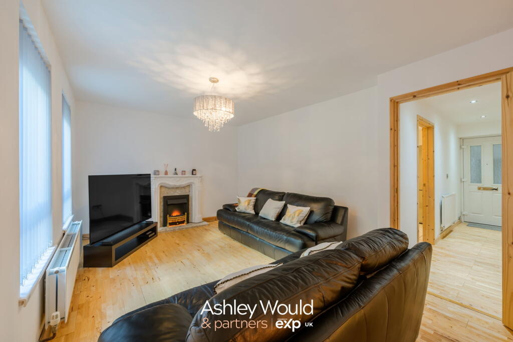 House in Birmingham, West Midlands - View 5