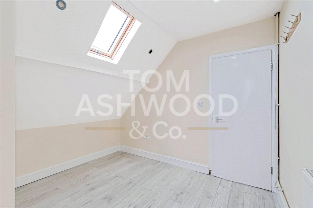 Apartment in London, Thames View - View 4
