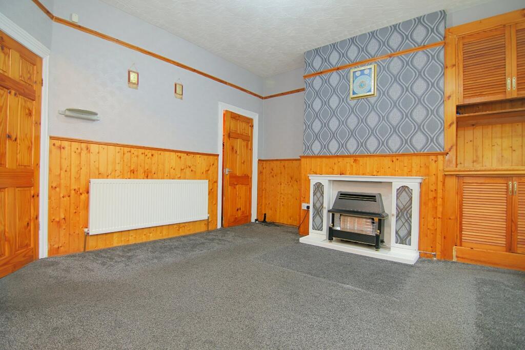 Burnett Place, Marshfields, Bradford, BD5 photo 5