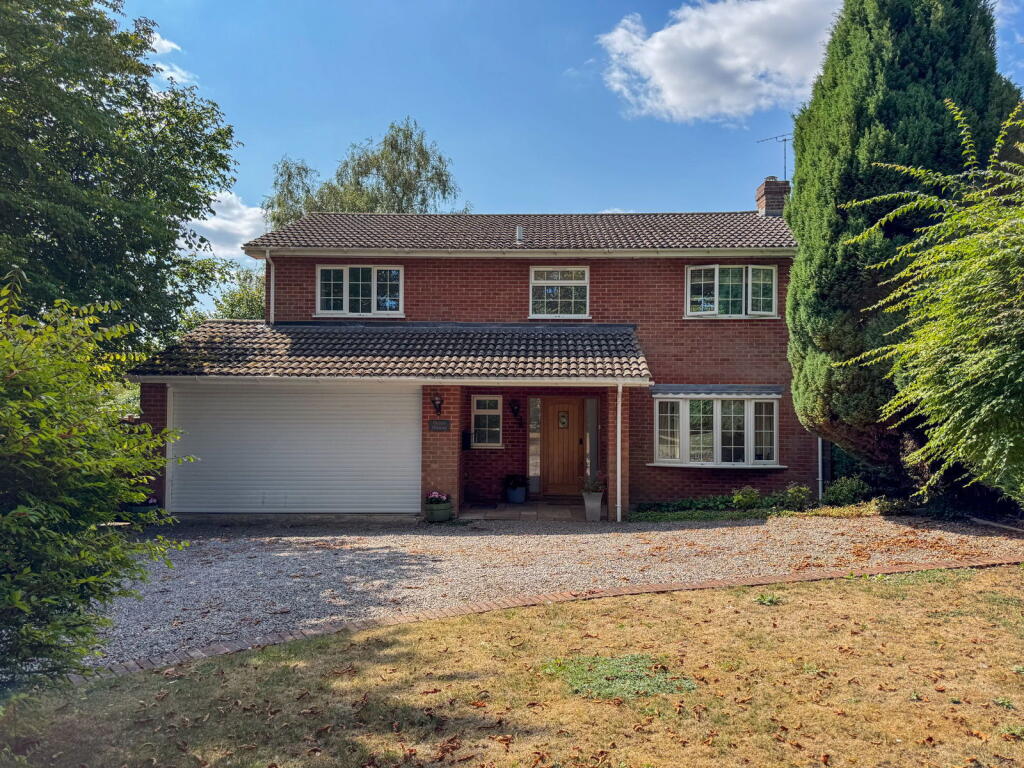 Main image of property: Braye House, New Farm Road, Alresford