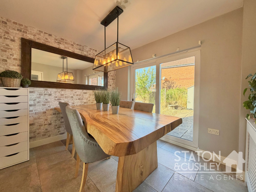 House in Nottingham - View 4