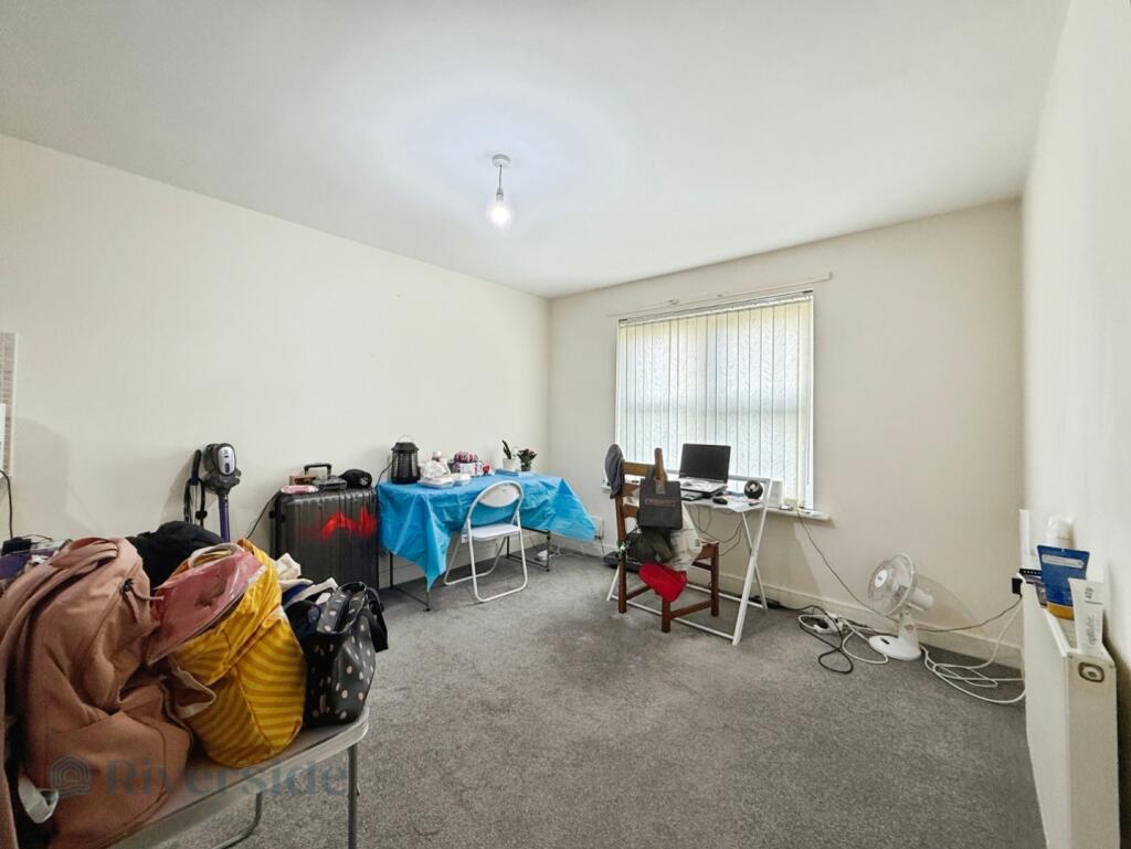Apartment in Hull, Kingston upon Hull - View 2