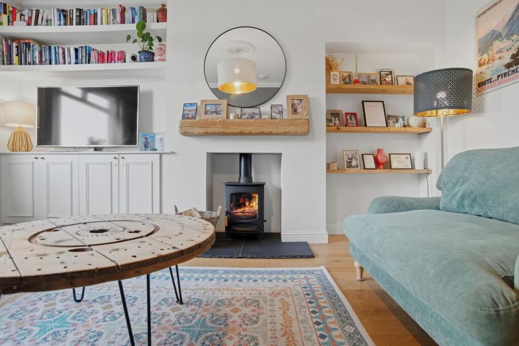 House in Kilmarnock, North Ayrshire - More