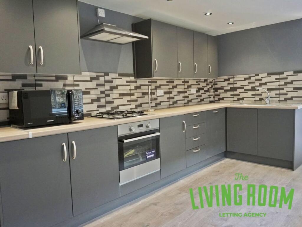 Main image of property: Elm Street, Roath, Cardiff