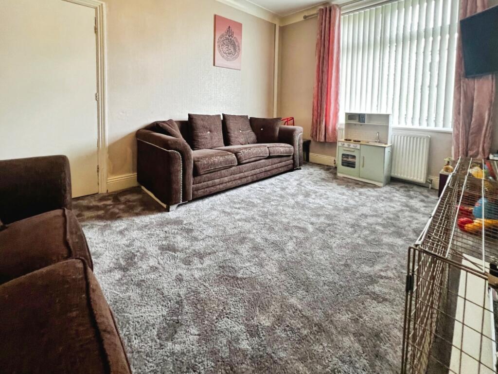 House in Bradford - View 5