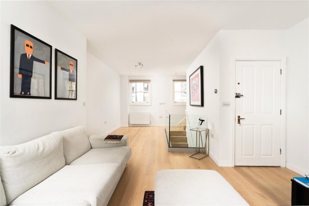 2 bedroom mews property for rent