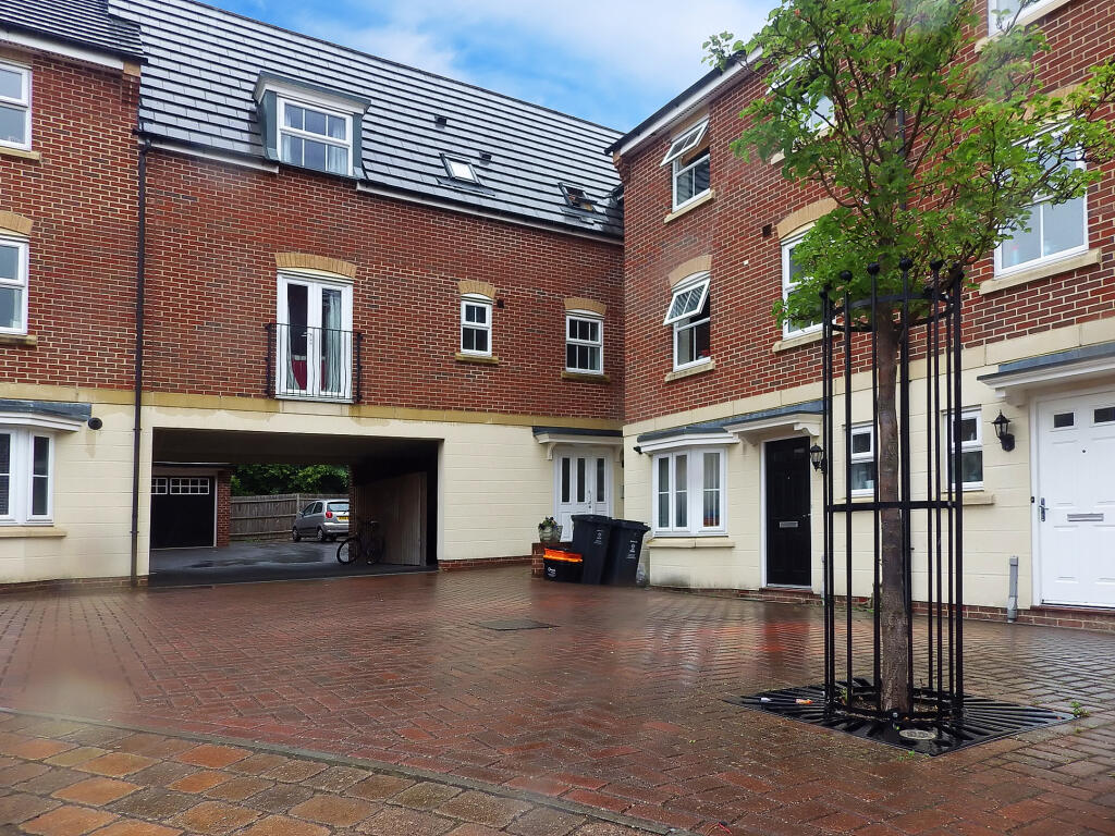 Main image of property: Vistula Crescent, Swindon, Wiltshire