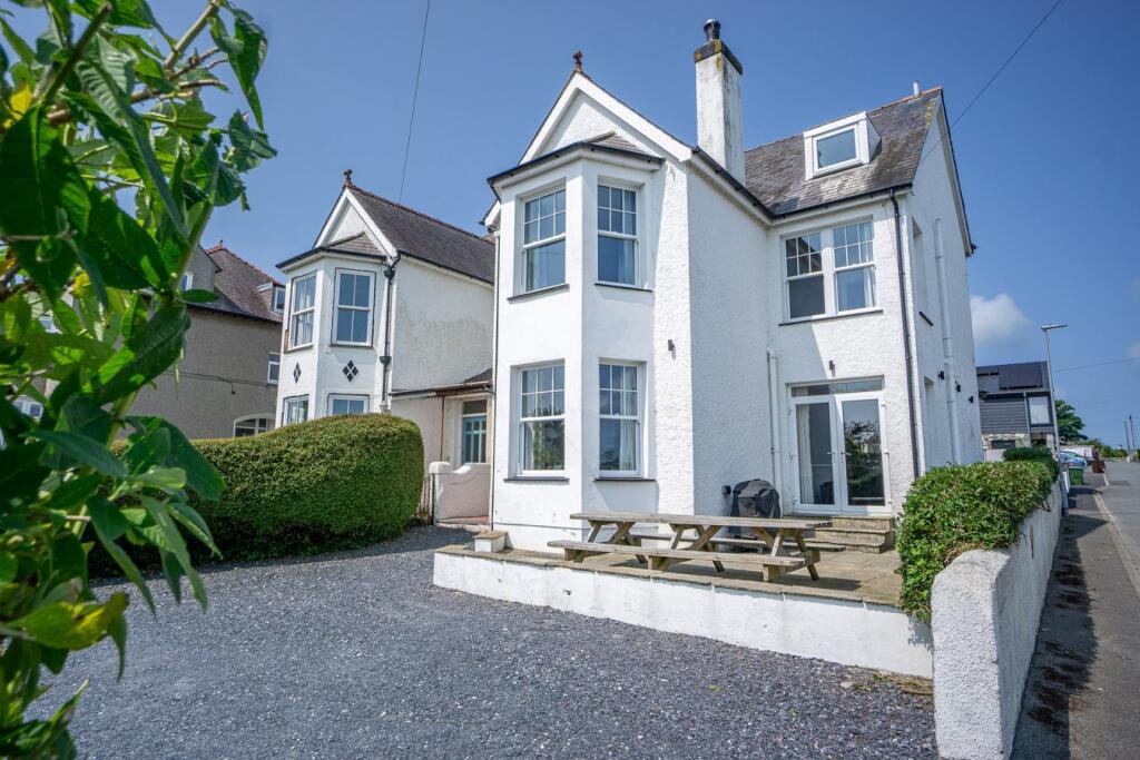 Main image of property: Abersoch, Pwllheli, LL53