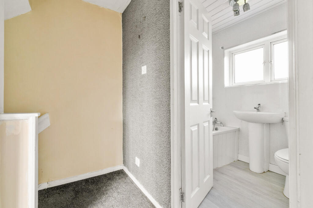House in Motherwell - More