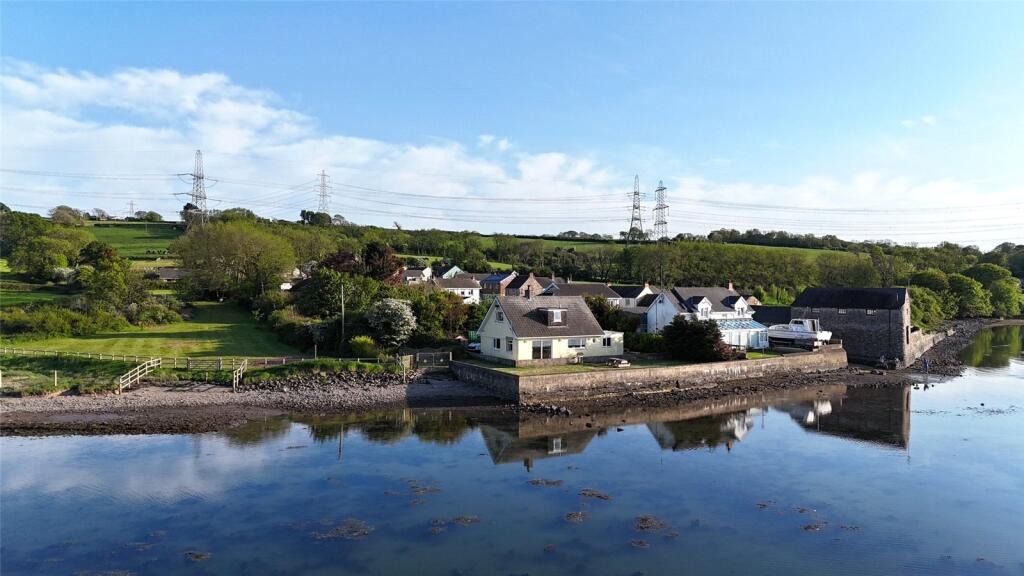 Main image of property: Bentlass, Hundleton, Pembroke, Pembrokeshire, SA71