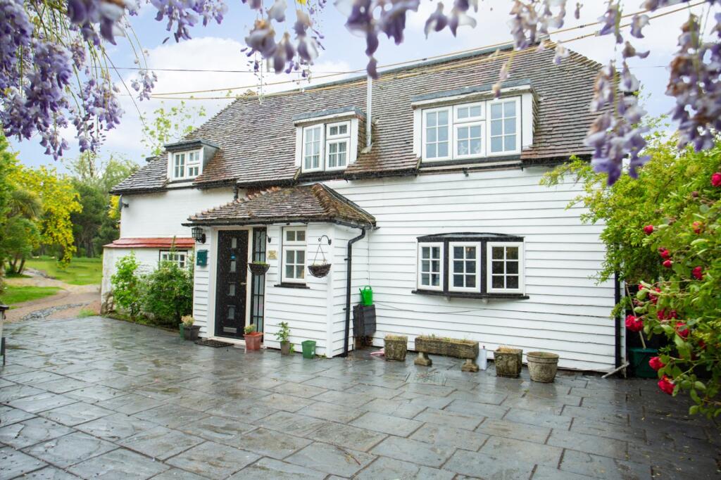 House in Dover, Eythorne