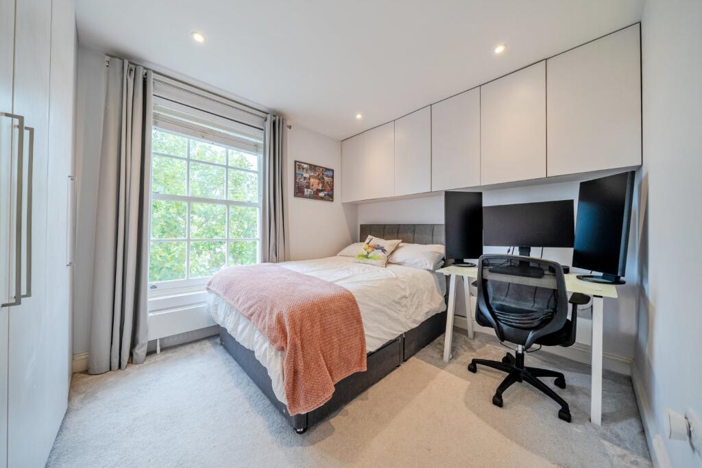 Apartment in London - View 4