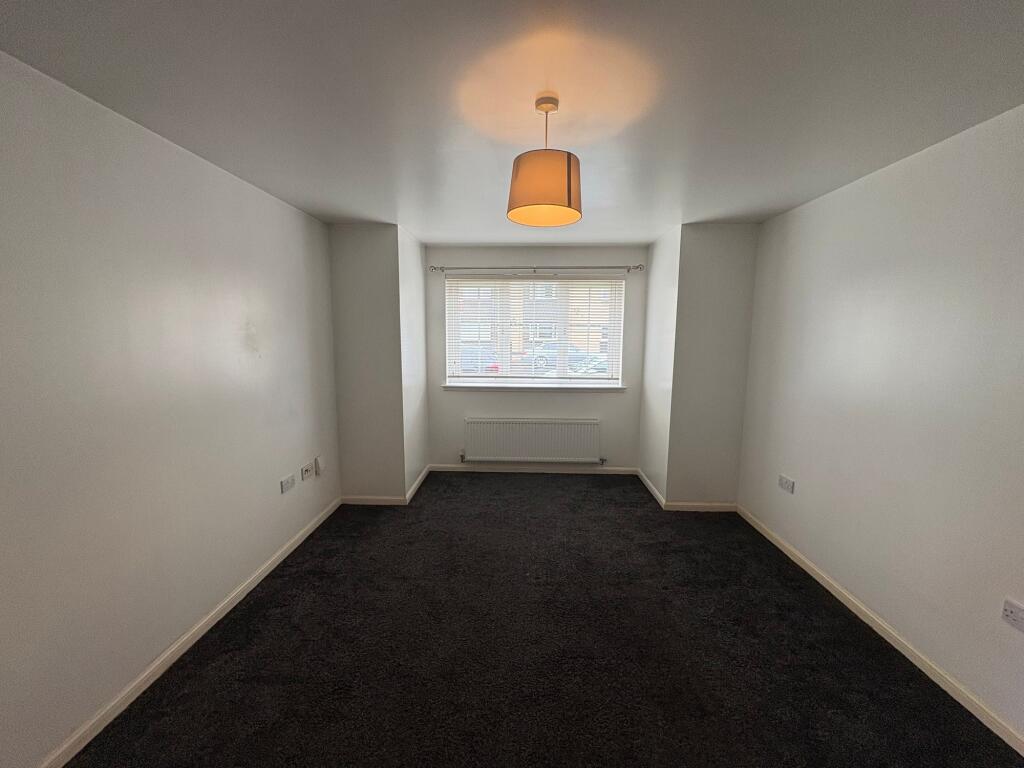 Apartment in Paisley - View 4