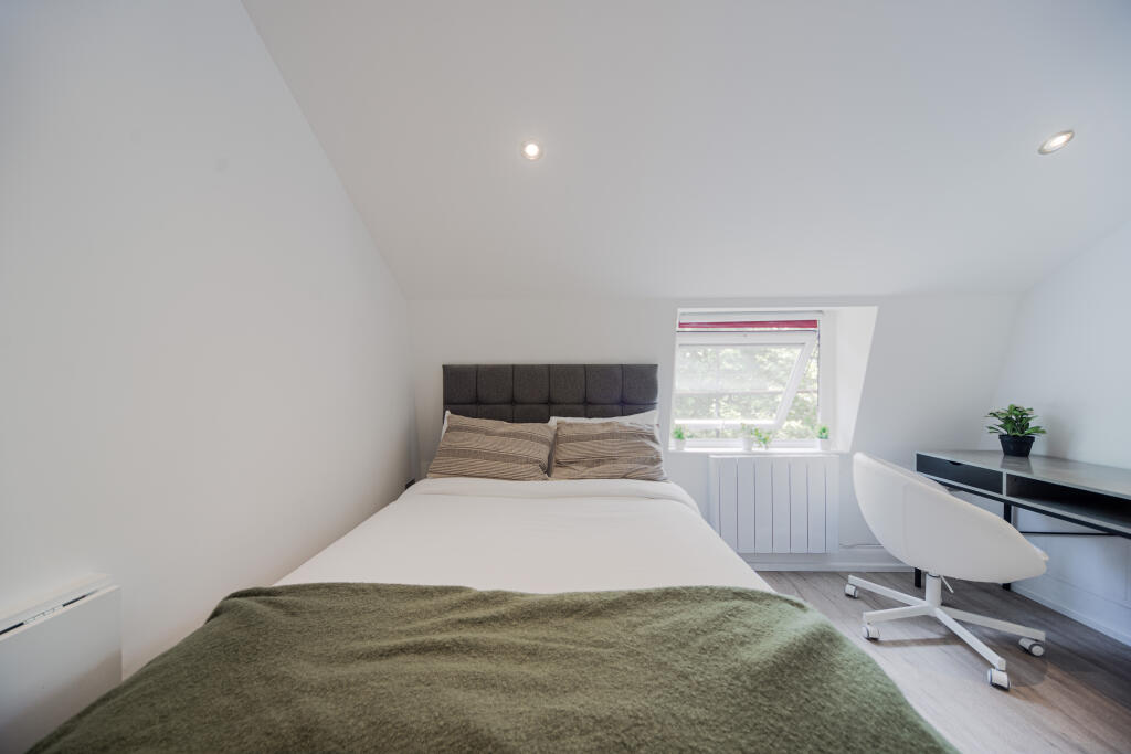 Studio flat for rent