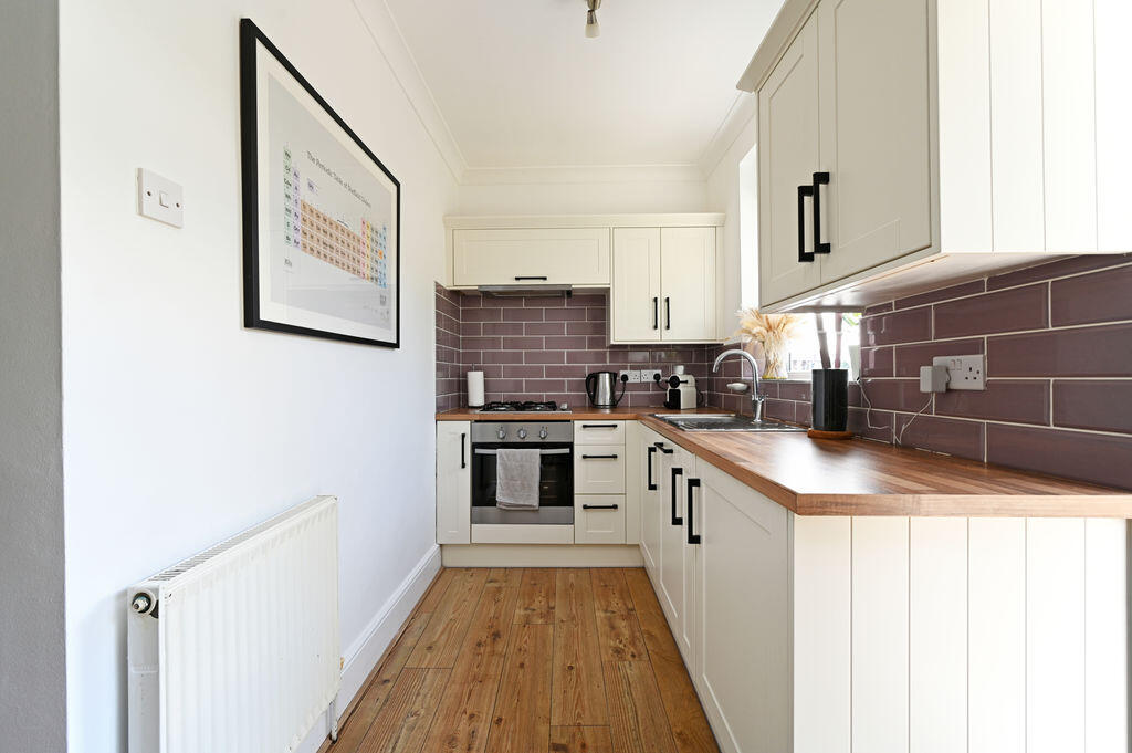 House in Sheffield, Steel Bank, Crookes - View 3