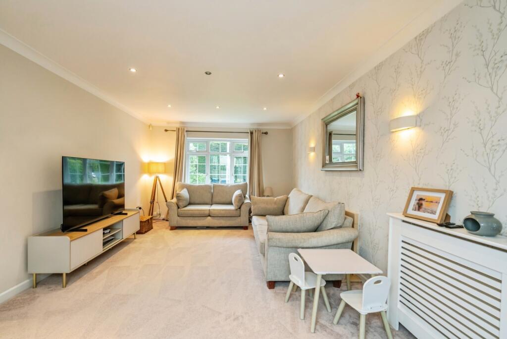 House in Arun, Aldwick - View 3