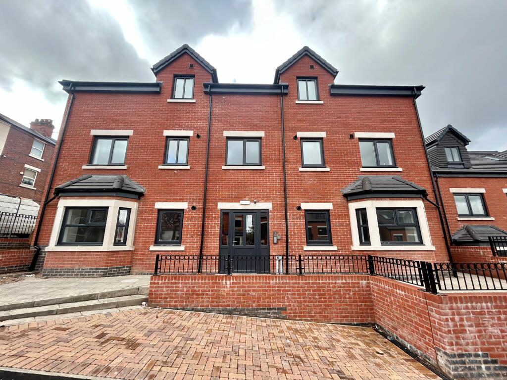 Main image of property: Spondon Street, NOTTINGHAM