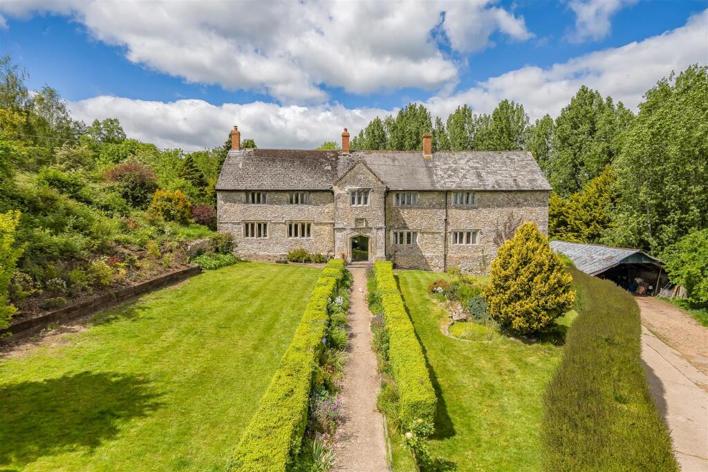 Main image of property: Combe Raleigh, Honiton