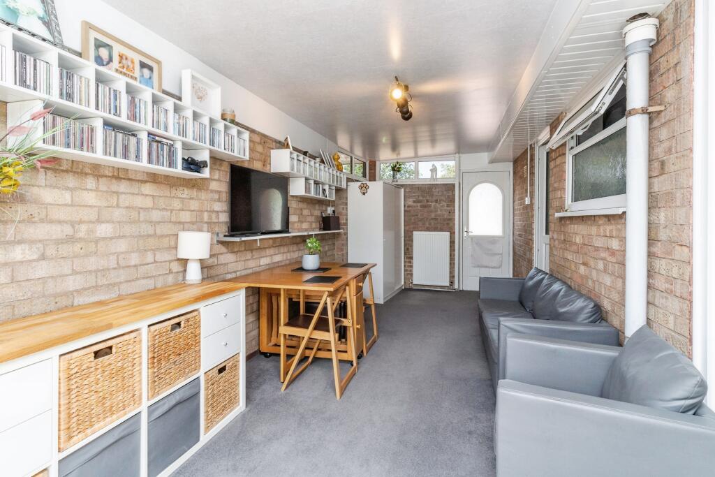 House in Stafford, Staffordshire - View 5