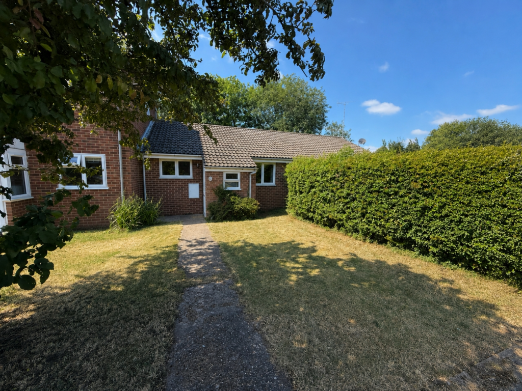 Main image of property: Meadway, Buckingham, MK18