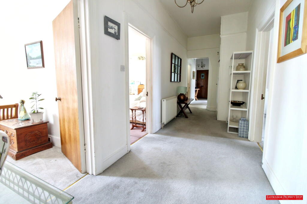 Apartment in Eastbourne, East Sussex - View 5